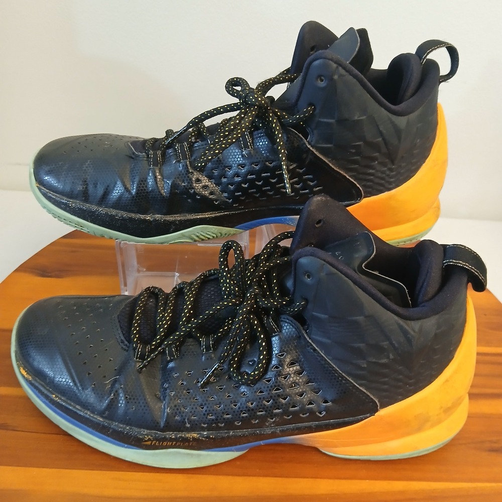 Nike Air Jordan Melo 11 Men 11 Black Orange Running Shoes Sneakers 716227-013